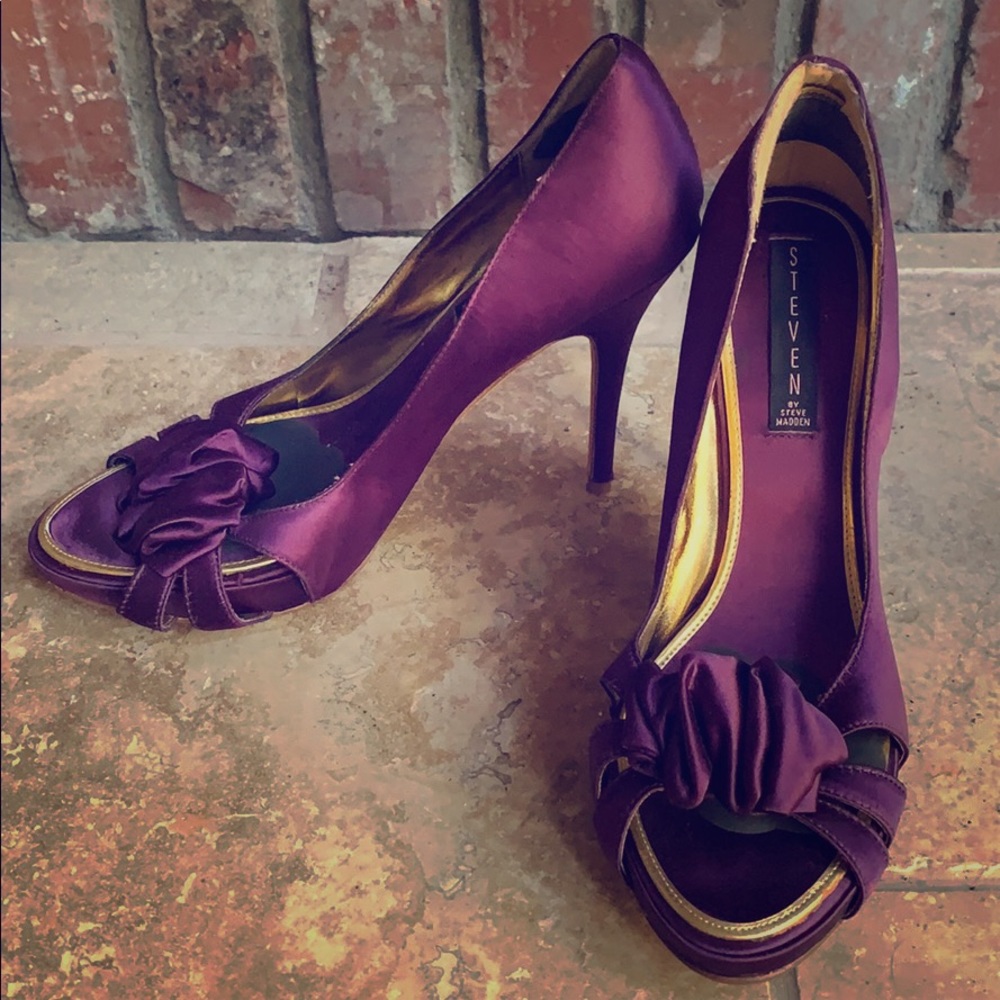 Steven by Steve Madden Purple Stiletto